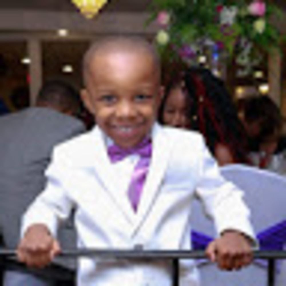 Meet your Posher, Guy joseph